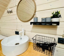 (1В) Коттедж 12 мест в Черногория на Родниковой