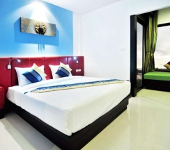 Двухместный номер Deluxe с балконом двуспальная кровать в The BluEco Hotel