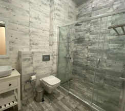 Трехкомнатный Семейный Номер в Пассаж