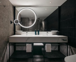 Двухместный номер Deluxe с видом на город двуспальная кровать в Hilton Singapore Orchard