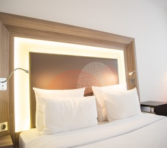 Номер Standard с двуспальной кроватью в Novotel Krasnoyarsk center