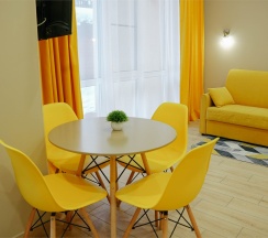 Апартамент Семейный трехместный в 4Rest