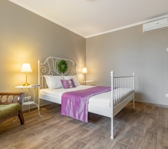 Апартаменты с 2 комнатами в Прованс