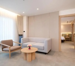 Люкс семейный в Jomtien Thani Hotel
