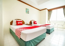 Двухместный номер Superior 2 отдельные кровати в OYO 320 Regent 2002 Guest House