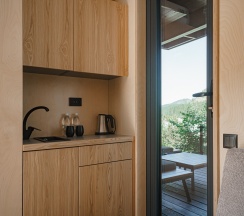 ДОМ РЕКА  (Дом у Катуни) в Катунь Dom Hotels