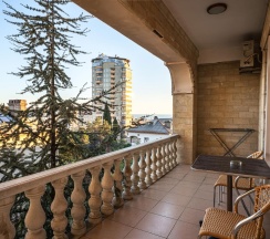 Студио с балконом в Чеботарёвъ