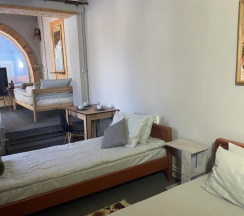 Трёхместный номер Economy в Райские яблоки