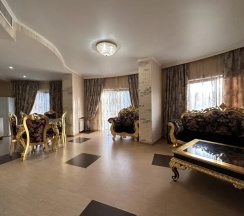 Номер Premium с 3 комнатами с балконом в Holiday