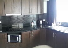 Люкс Royal в Vtsix Condo Service at View Talay Condo