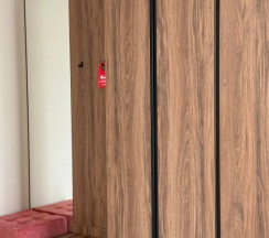 Двухместный люкс с балконом и с красивым видом из окна двуспальная кровать в Лучезарный