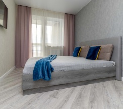Апартаменты с балконом в Apart Hotel24