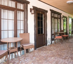 Двухкомнатный 4х местный семейный в Лотос