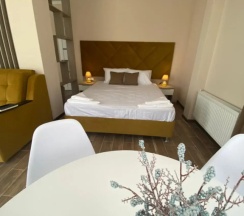 Двухместный полулюкс с красивым видом из окна двуспальная кровать в Радуга