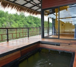 Клубный люкс в Boutique Raft Resort