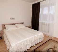 Номер Люкс 2-7 в Интурист