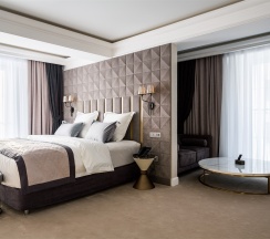 Джуниор Сюит Бизнес (Junior Suite Business) в History Boutique Hotel&Spa