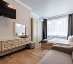 Полулюкс с диваном 2 этаж (5) в Береза