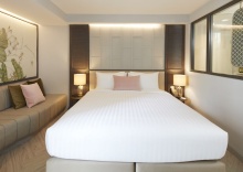 Семейный люкс с 2 комнатами в The Quarter Ploenchit by UHG