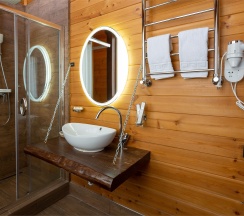 Комфорт "Leonardo" в Allure Lodge