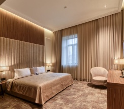 Двухместный люкс Executive с диваном двуспальная кровать в Hayasa Hotel Yerevan