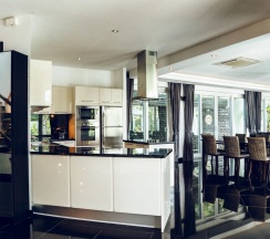 Вилла Deluxe с 4 комнатами в Villas In Pattaya