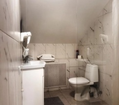 Двухместный номер Улучшенный мансарда двуспальная кровать в Гнездо. Хорошее место