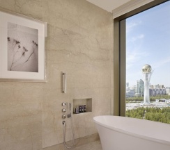 Двухместный полулюкс двуспальная кровать в The Ritz-Carlton Astana