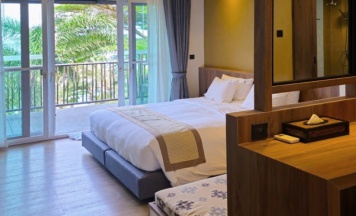 Двухместная студия Coral Premier с видом на море двуспальная кровать в Phi Phi Holiday Resort – SHA Extra Plus