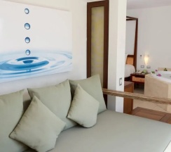 Двухместная Penthouse Royal Elite (двуспальная кровать) в Sandos Caracol Select Club - только для взрослых, все включено