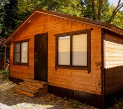 Двухместное шале с красивым видом из окна двуспальная кровать в Maas