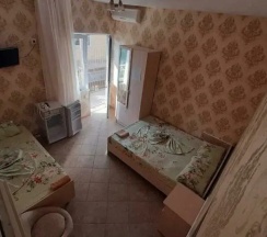 Трёхместный номер Comfort с красивым видом из окна в Южный