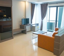 Одноместный номер Deluxe с видом на город двуспальная кровать в Picnic Hotel Bangkok