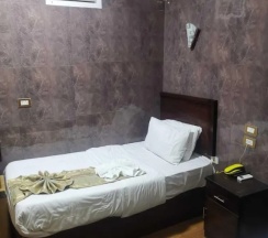 Двухместный номер Economy с 2 комнатами (двуспальная кровать) в Отель Cairo