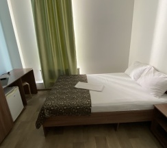 Стандартный номер с одной кроватью в White House