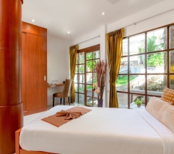 Люкс Deluxe с балконом в Club Bamboo Boutique Patong Beach Resort