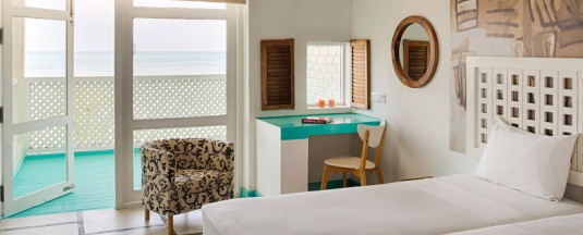 Двухместный номер Standard с видом на океан двуспальная кровать в Hotel J Negombo