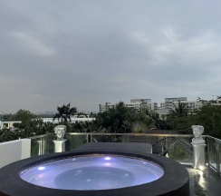 Двухместная вилла Grand двуспальная кровать в Villas In Pattaya