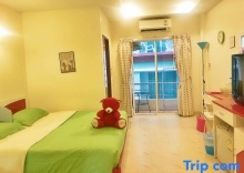 Семейный номер Standard с балконом в Phuket So Sweet Home