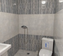 Четырёхместный номер Comfort с красивым видом из окна в Анапа Сити