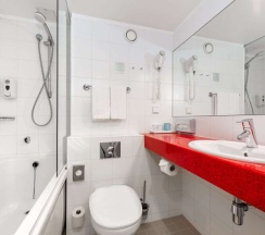 Двухместный номер Superior двуспальная кровать в L'Ermitage Hotel Tallinn