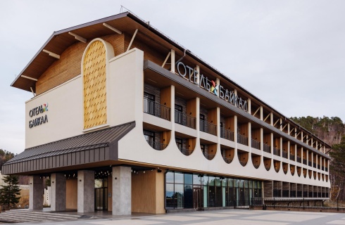 рп. Листвянка: Отель Байкал