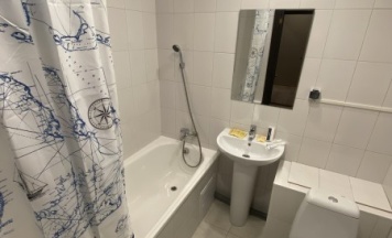 Номер "Комфорт +" с 1 двуспальной кроватью и 1,5 спальным дополнительным местом в Аэропорт Внуково