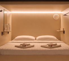 Двуспальная капсула (верх) в M99 Hotels