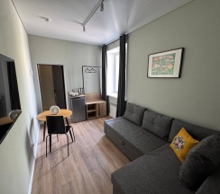 Двухместная комната эконом с диваном в Tazi Gizzat