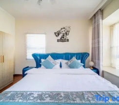 Семейный люкс в Yijiayi Holiday Hotel