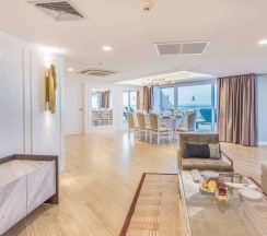 Люкс Diamond c 1 комнатой в Royal Cliff Beach Hotel Pattaya