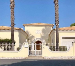 Вилла в Magellan House