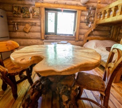 Еловая усадьба в Мазаная Горка