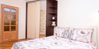 Минск: Апартаменты Апартаменты Обойная 4/1